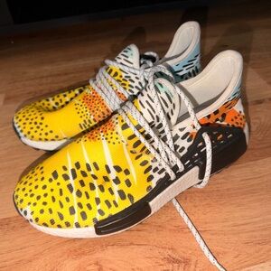 Pharrell Women’s Adidas